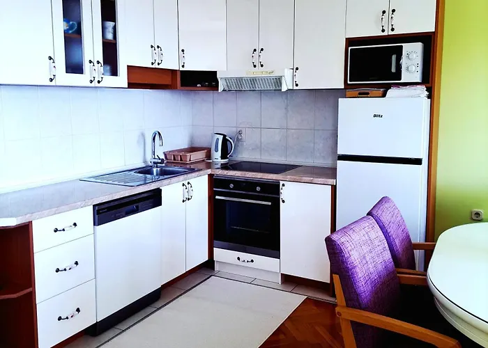 Apartment Family With A Sea View And A Free Parking *