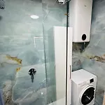 Family With A Sea View And A Free Parking Makarska