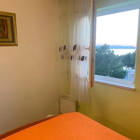 Apartment Family With A Sea View And A Free Parking