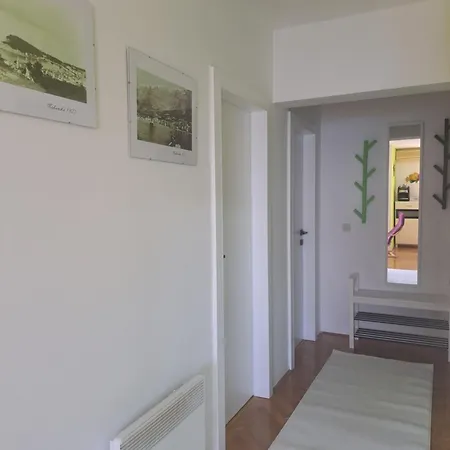 Lägenhet Family With A Sea View And A Free Parking Makarska