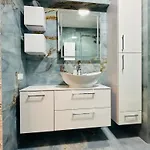 Family With A Sea View And A Free Parking * Makarska